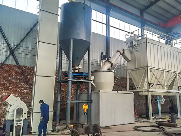 河北石家莊石英砂磨粉機現(xiàn)場.jpg